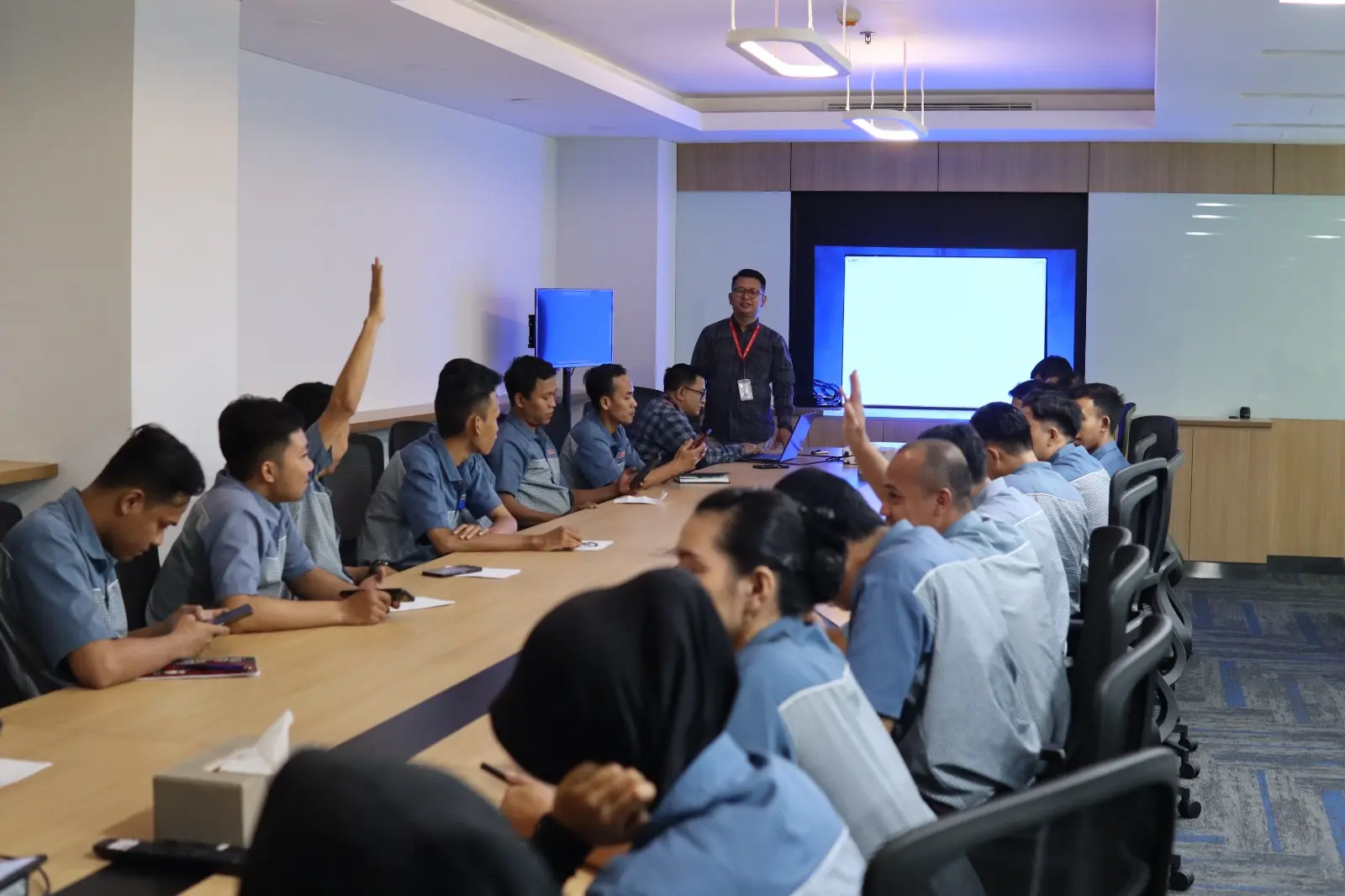 cara meningkatkan kualitas kerja karyawan